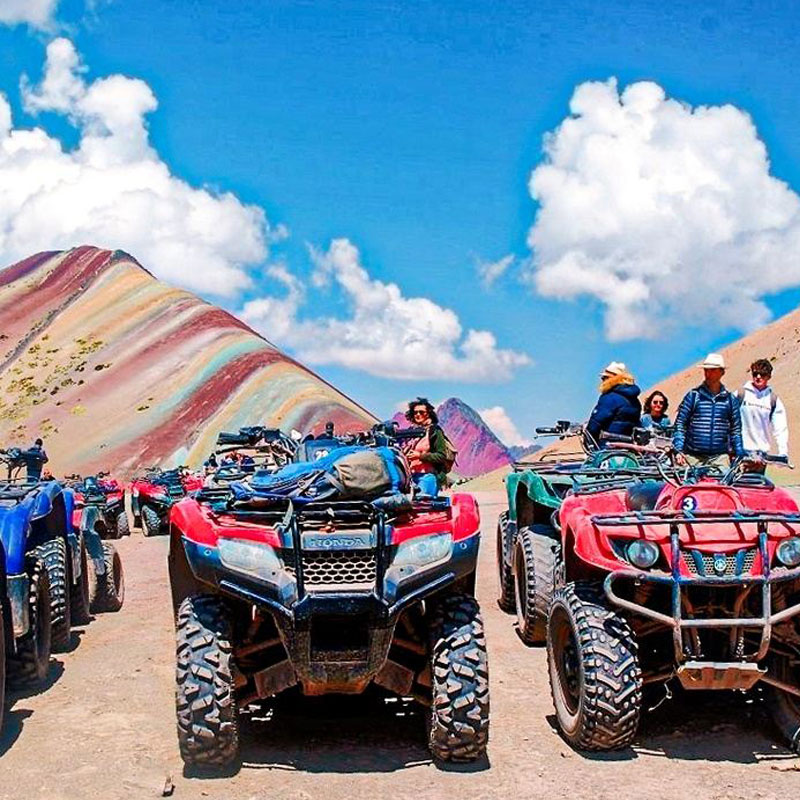 Montaña de Colores en Cuatrimotos