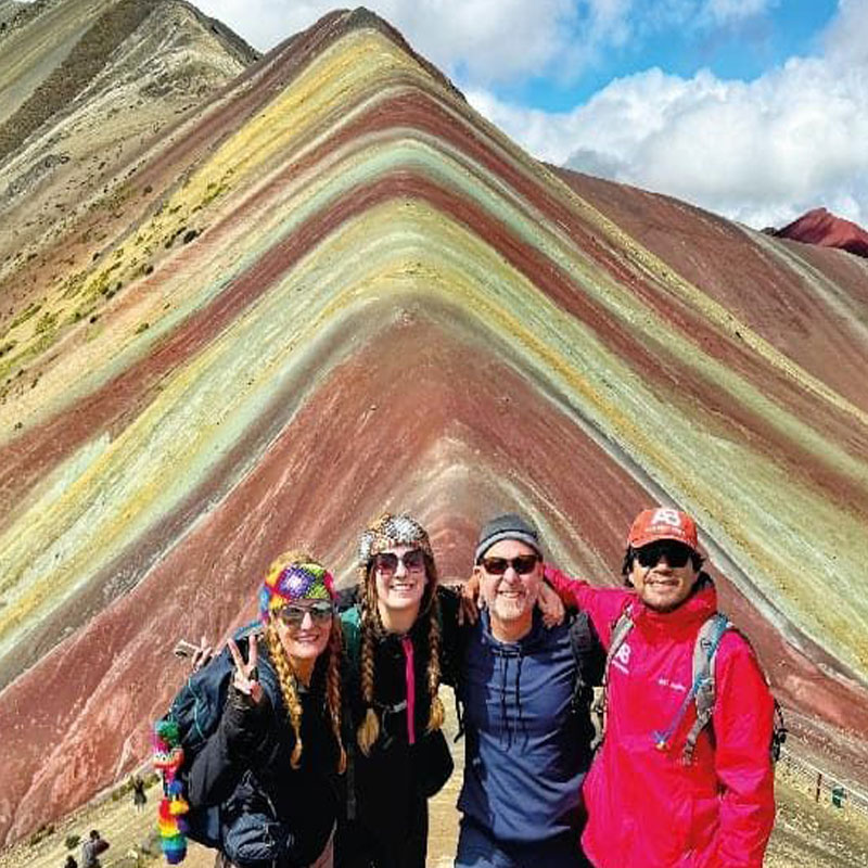 Montaña de colores